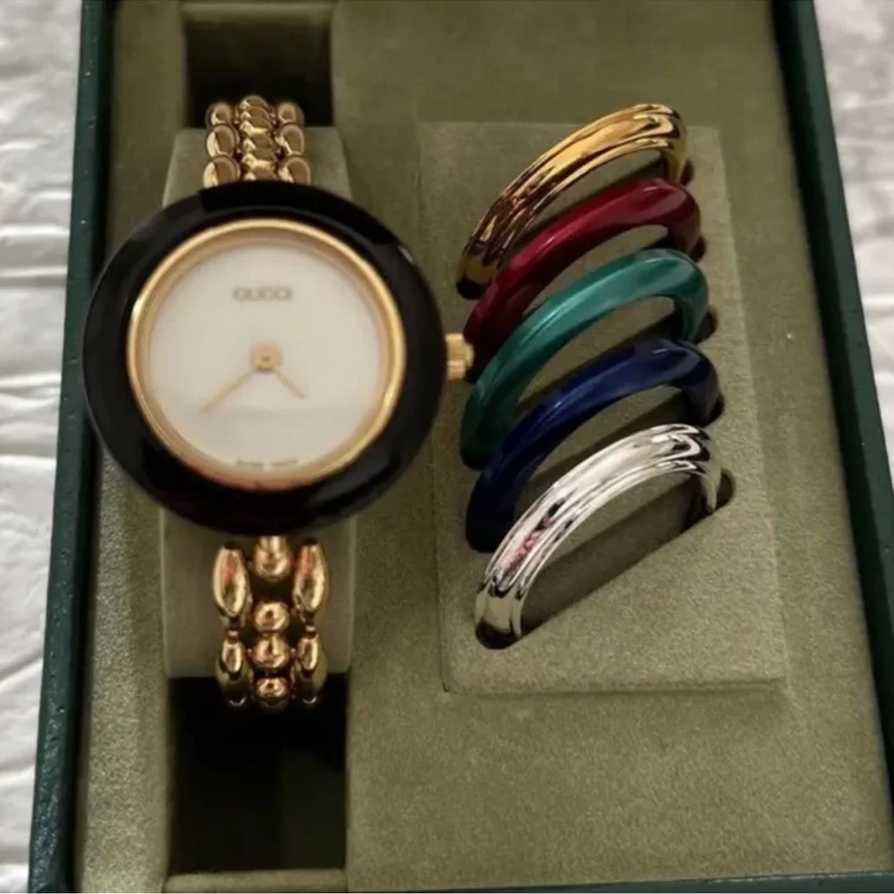 GUCCI Luxury Bracelet Watch